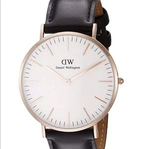 Daniel Wellington 32mm women’s watch